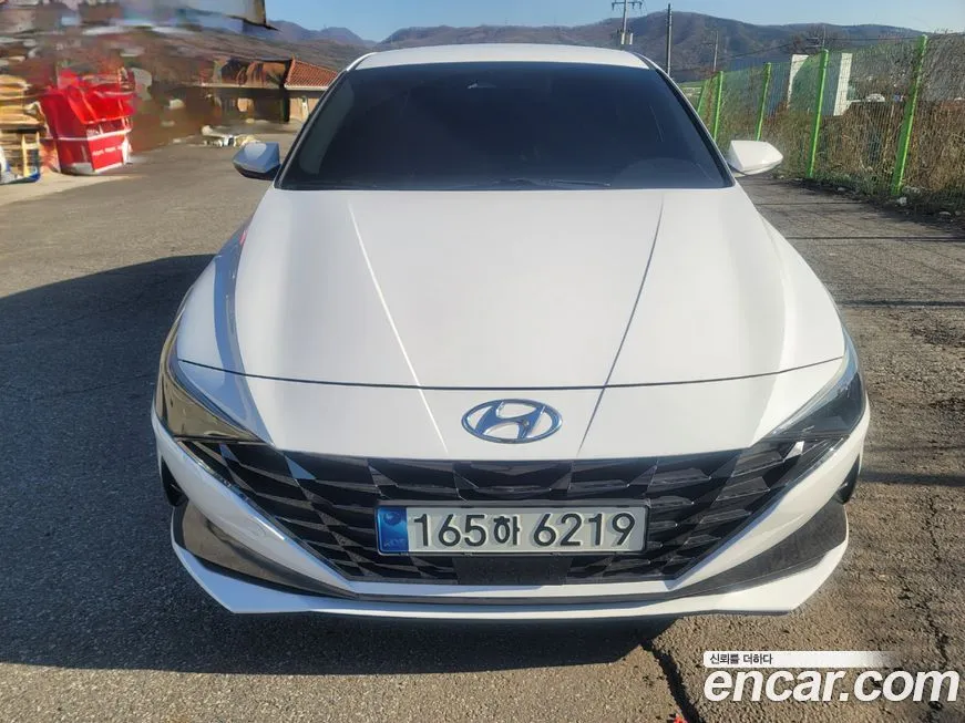Hyundai AVANTE — фото 3