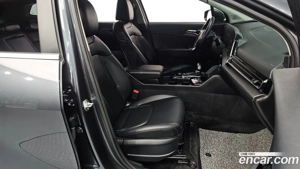 Kia Sportage — фото 10