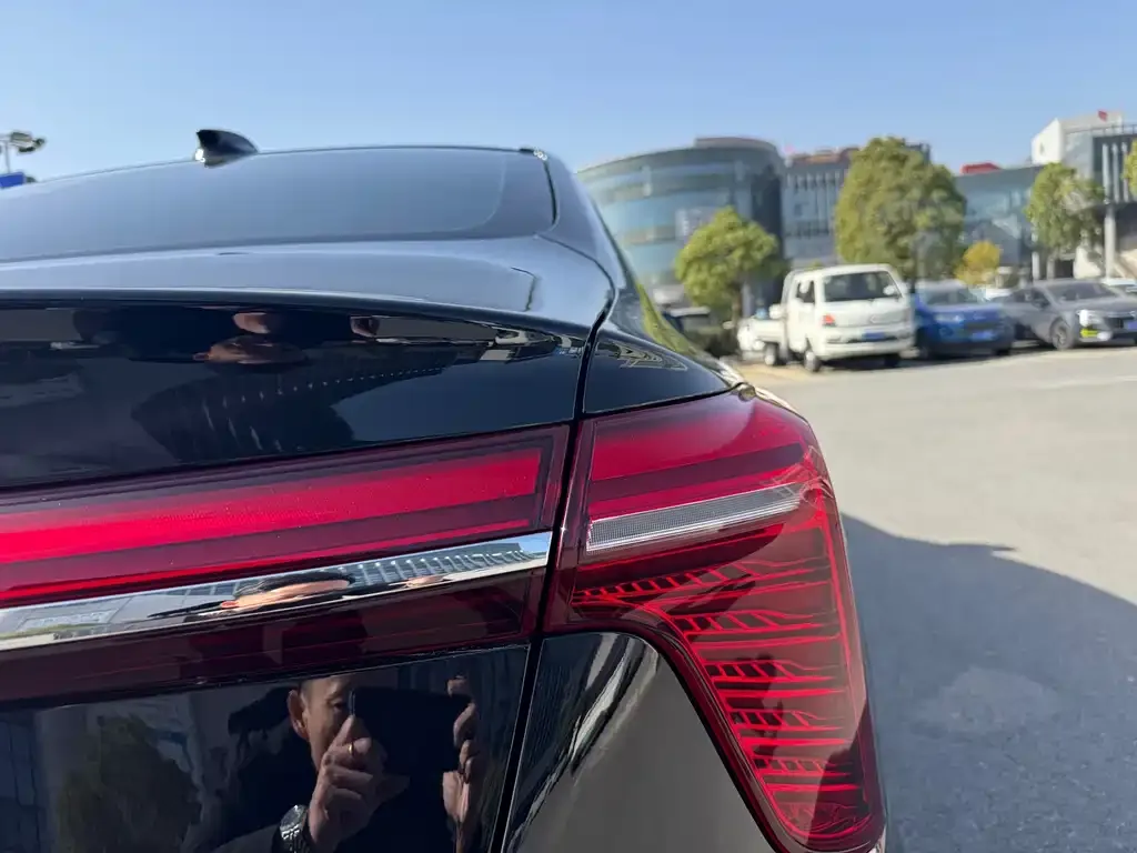 Hongqi H5 2023 из CN, фото 6