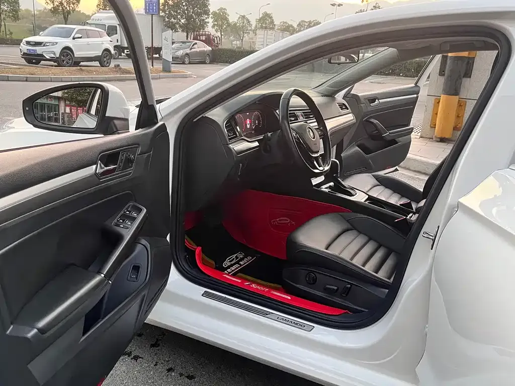 Volkswagen Lamando 2021 из CN, фото 8