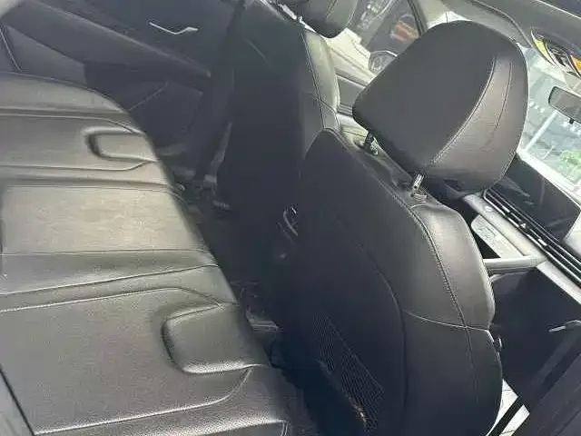 Hyundai Elantra 2023 из CN, фото 6