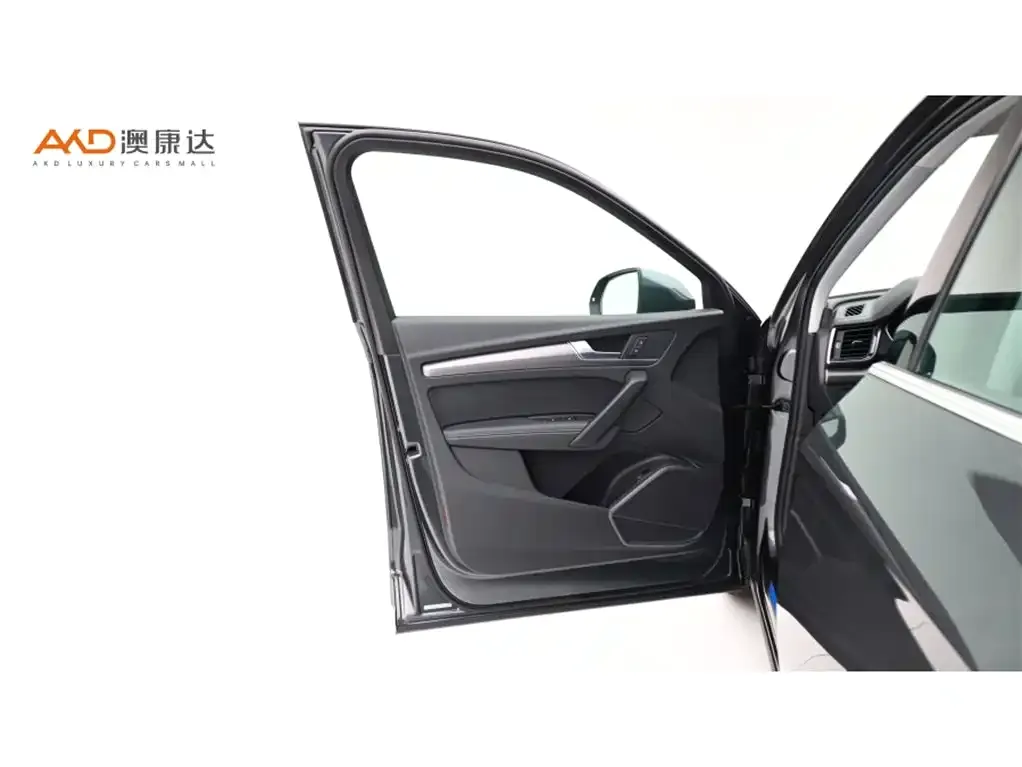 Audi Q5L 2021 из CN, фото 10