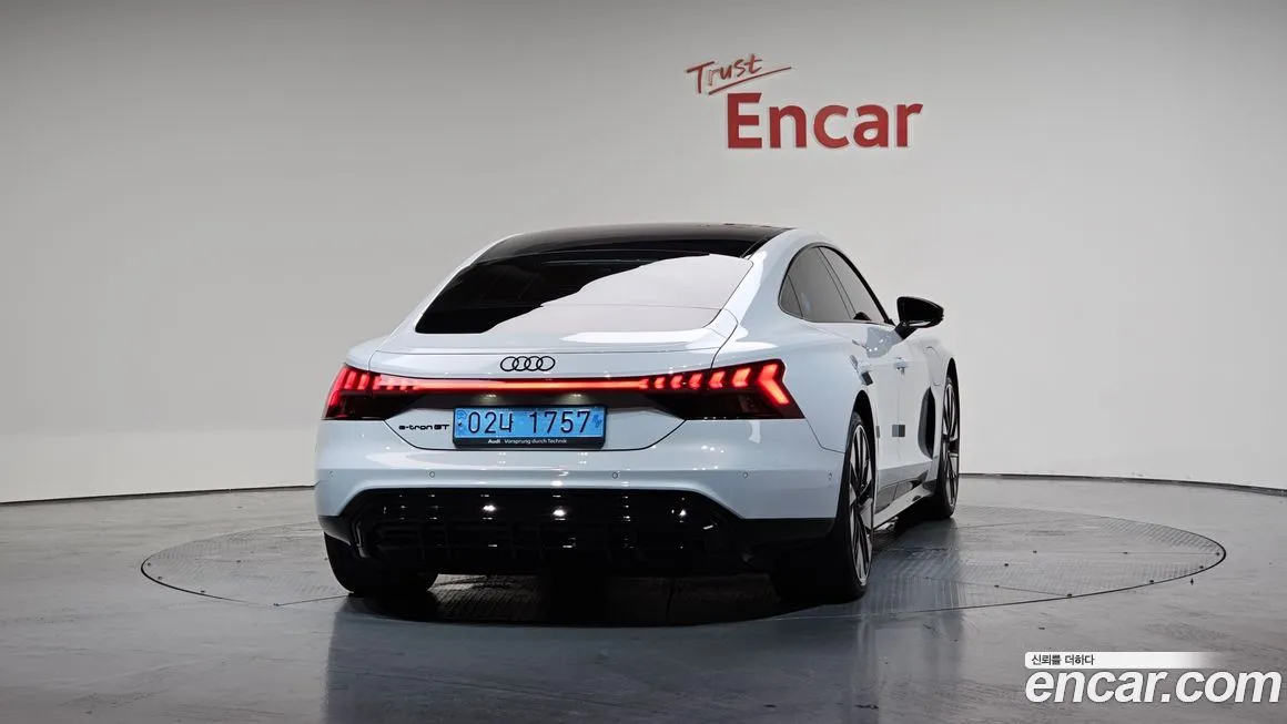 Audi e-tron GT 2022 из KR, фото 4