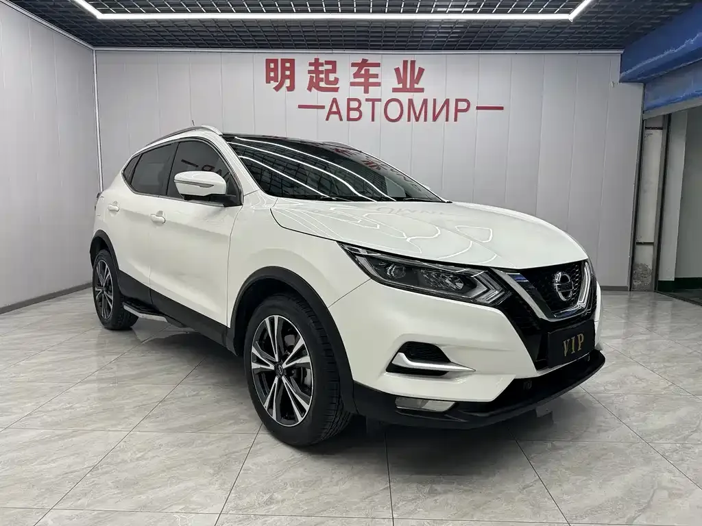 Nissan Qashqai 2022 из CN, фото 2