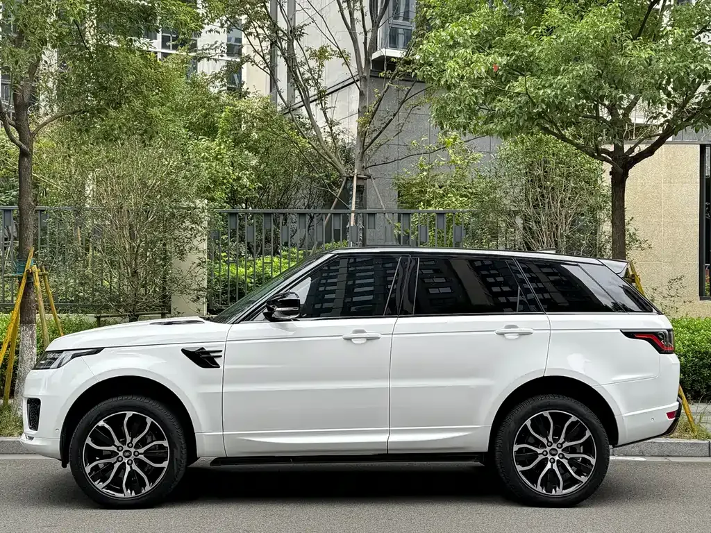 Land Rover Sport 2022 из CN, фото 3