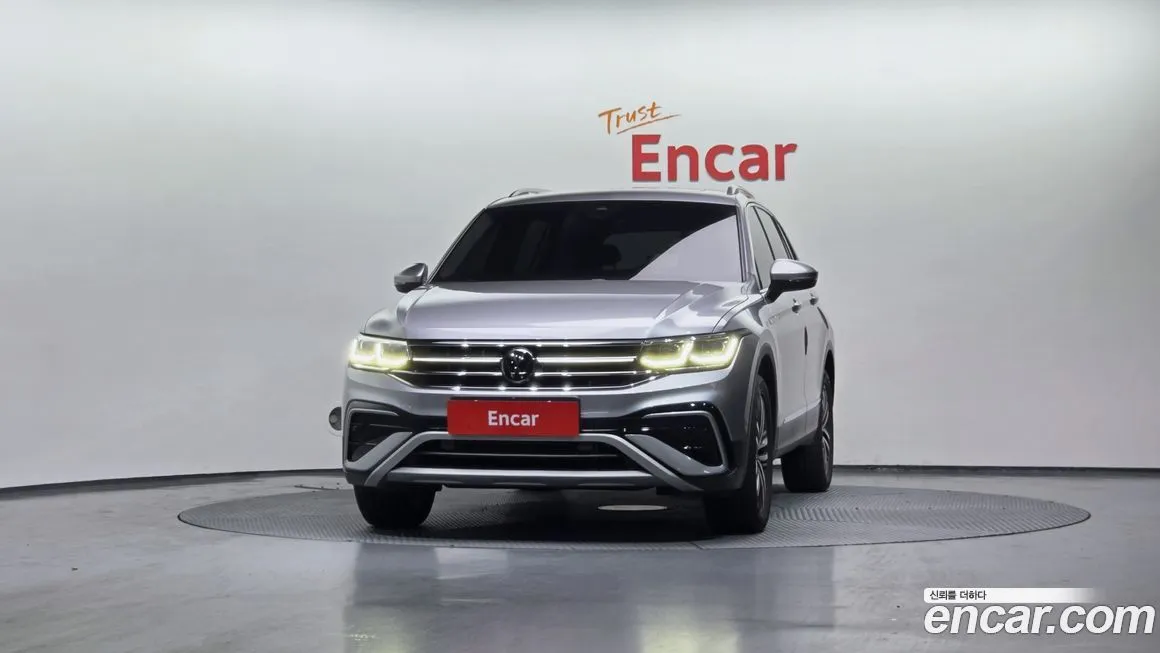 Volkswagen Tiguan — фото 3
