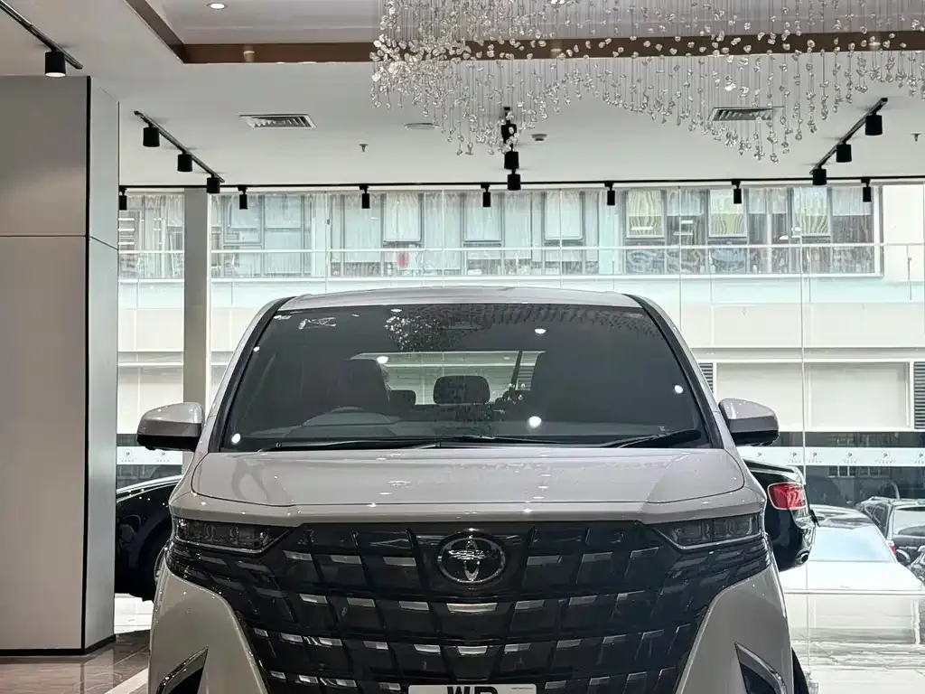 Toyota Alphard 2025 из CN, фото 3
