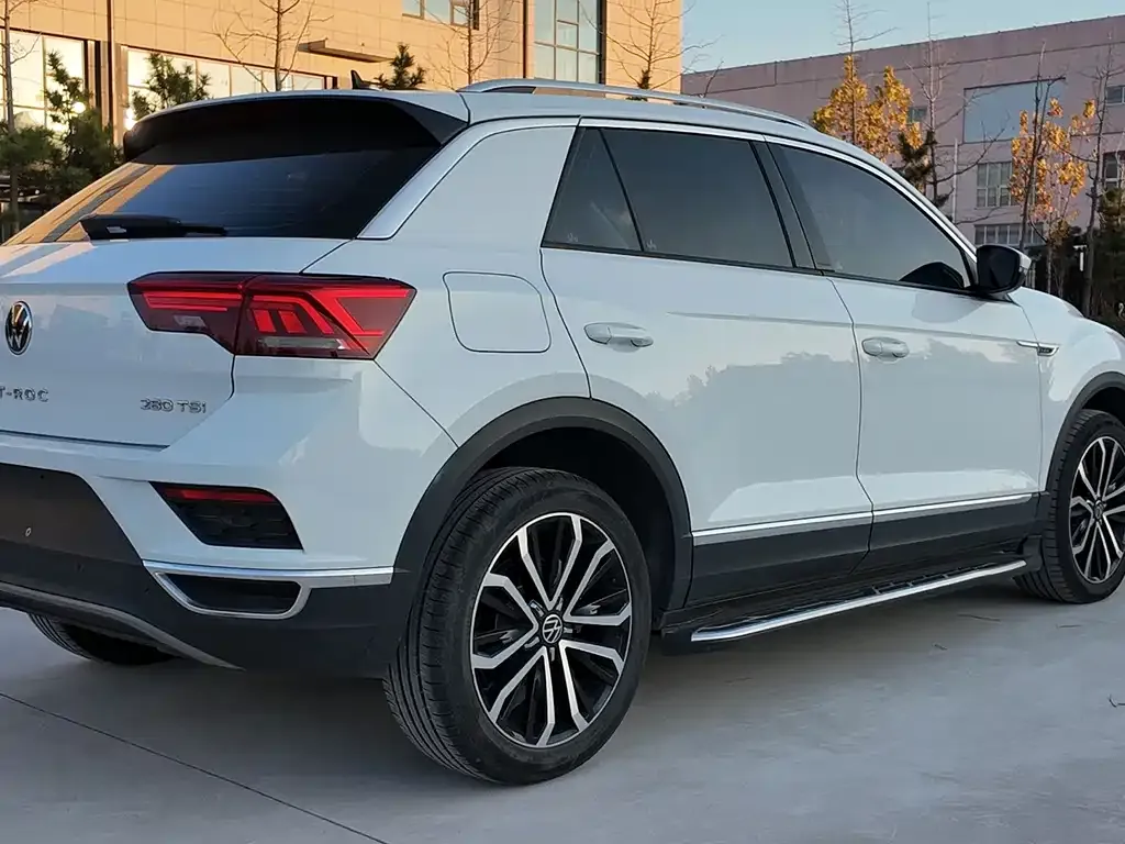 Volkswagen T-Roc 2022 из CN, фото 4