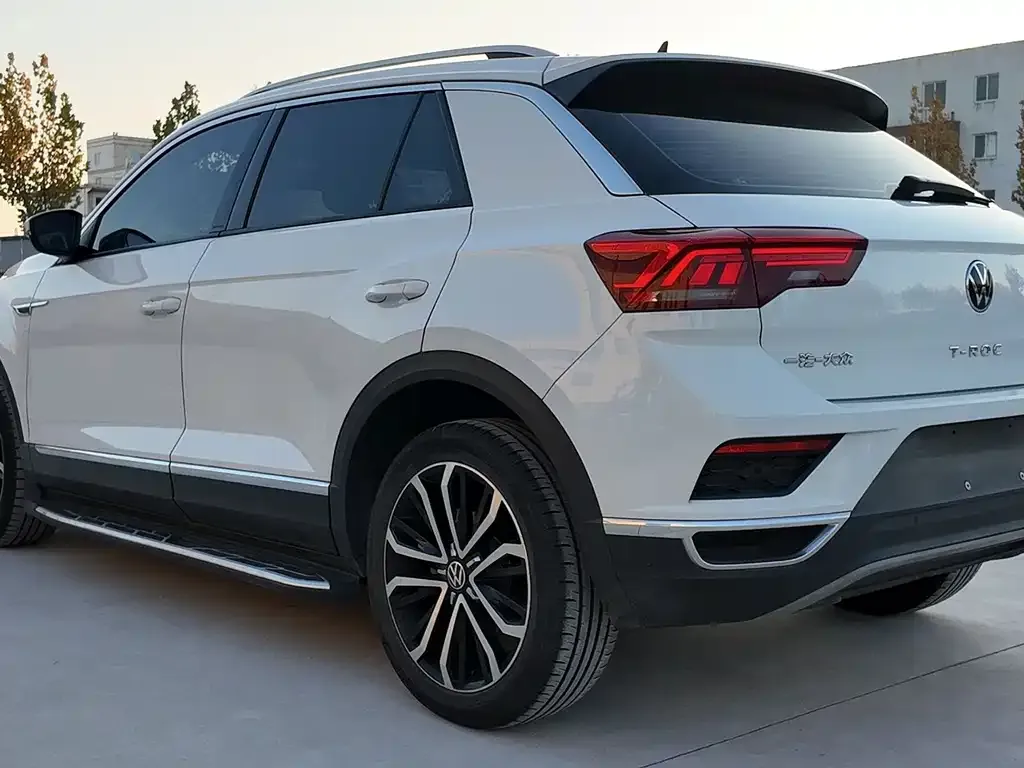 Volkswagen T-Roc 2022 из CN, фото 6