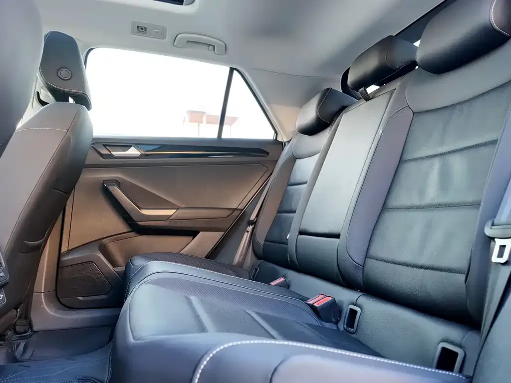 Volkswagen T-Roc 2022 из CN, фото 8