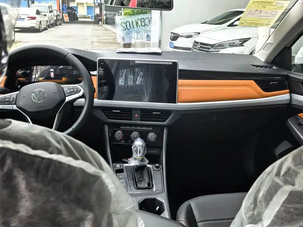Volkswagen Bora 2025 из CN, фото 10
