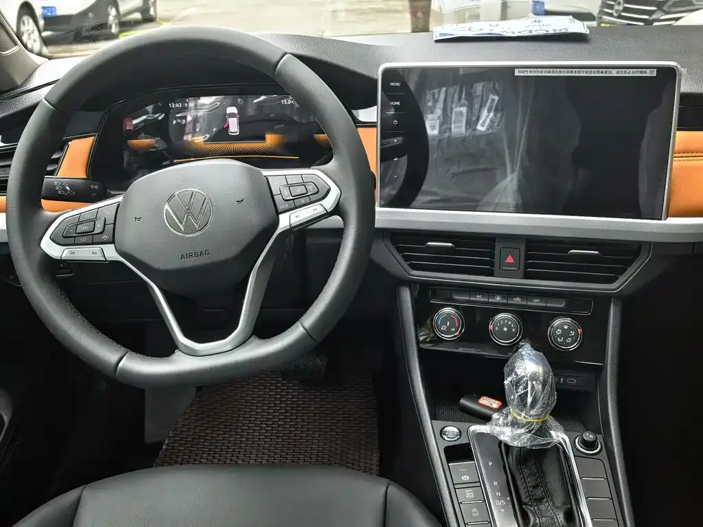 Volkswagen Bora 2025 из CN, фото 9