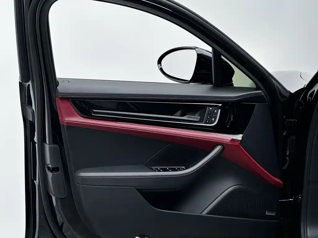 Porsche Panamera 2024 из CN, фото 10