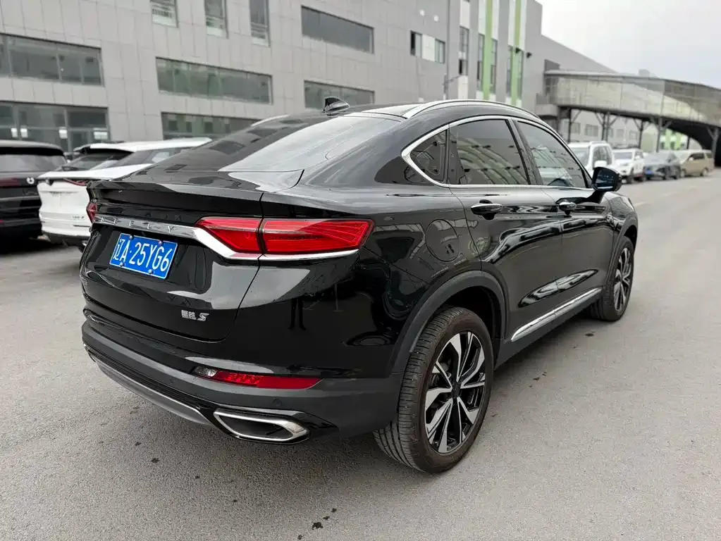 Geely Xingyue S 2023 из CN, фото 3