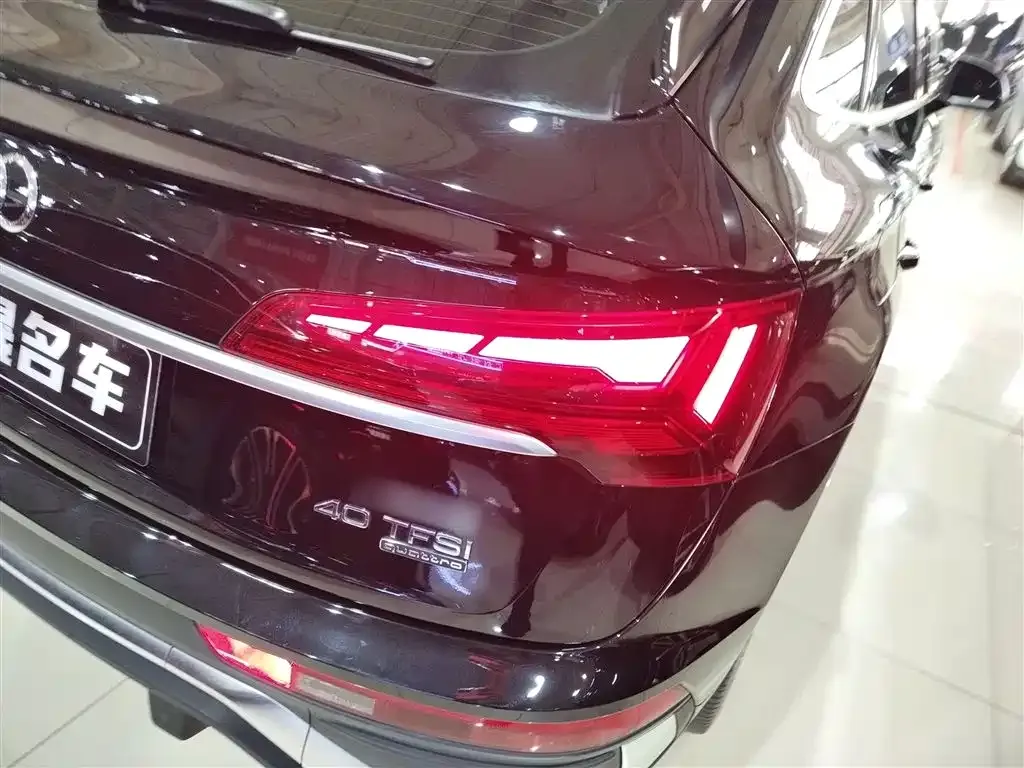 Audi Q5L Sportback 2022 из CN, фото 8