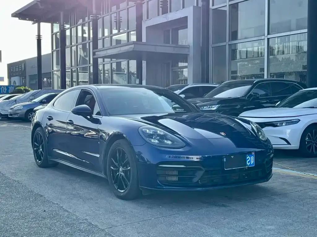 Porsche Panamera 2023 из CN, фото 3
