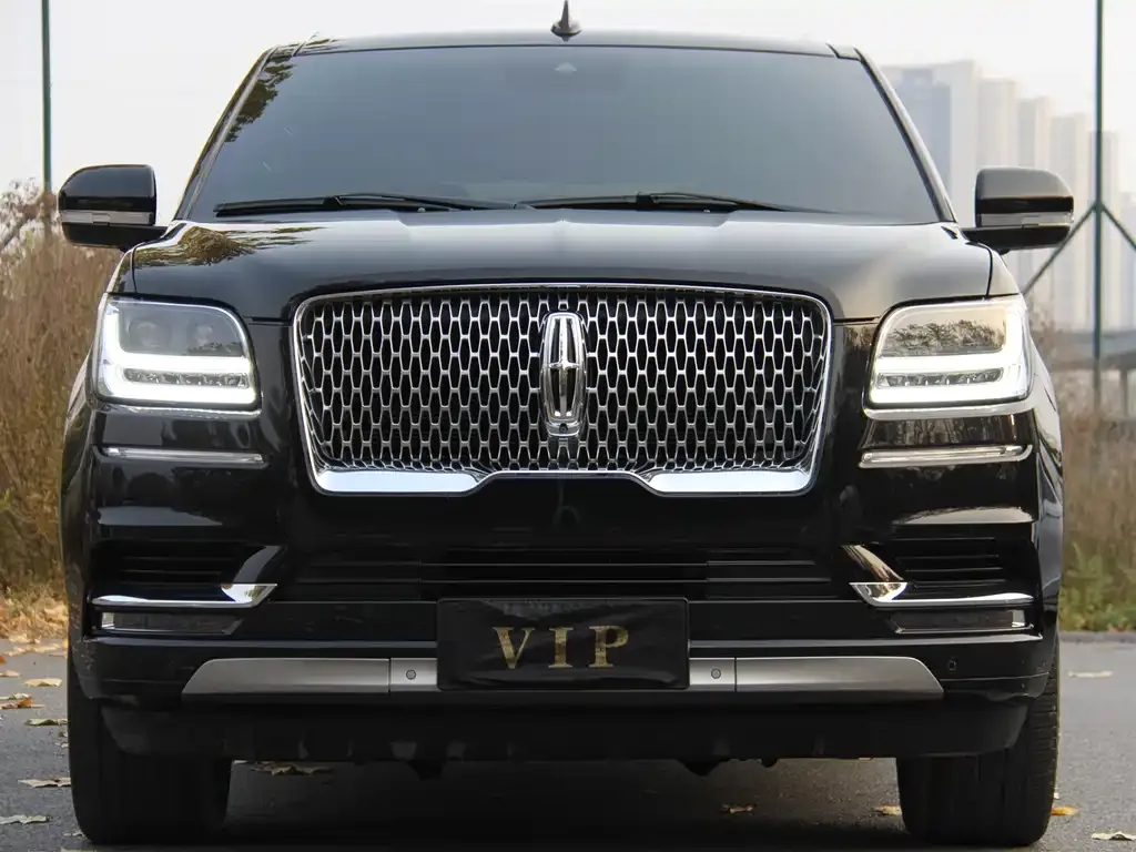 Lincoln Navigator 2023 из CN, фото 1