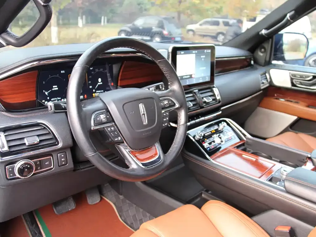 Lincoln Navigator 2023 из CN, фото 10