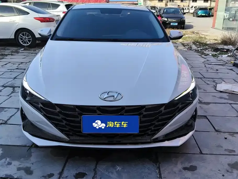 Hyundai Elantra 2023 из CN, фото 2