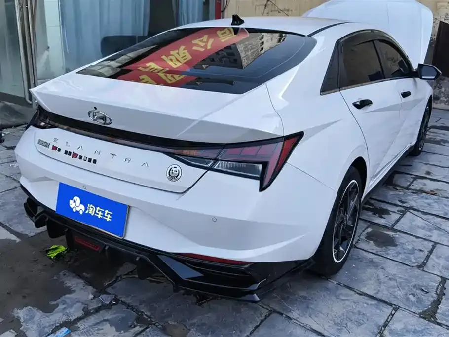 Hyundai Elantra 2023 из CN, фото 3