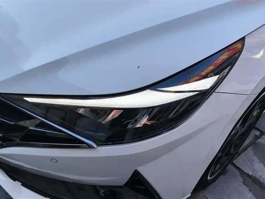 Hyundai Elantra 2023 из CN, фото 5