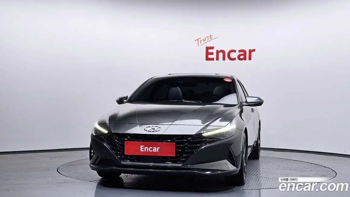 Hyundai AVANTE — фото 3