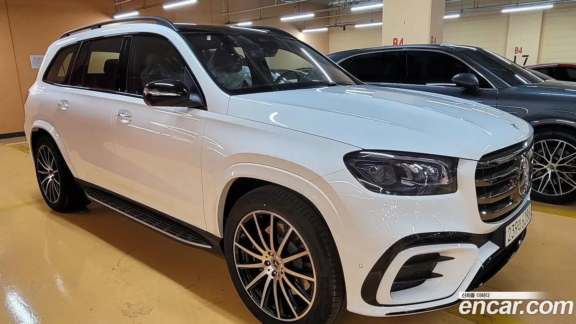 Mercedes-Benz GLS-Class — фото 4