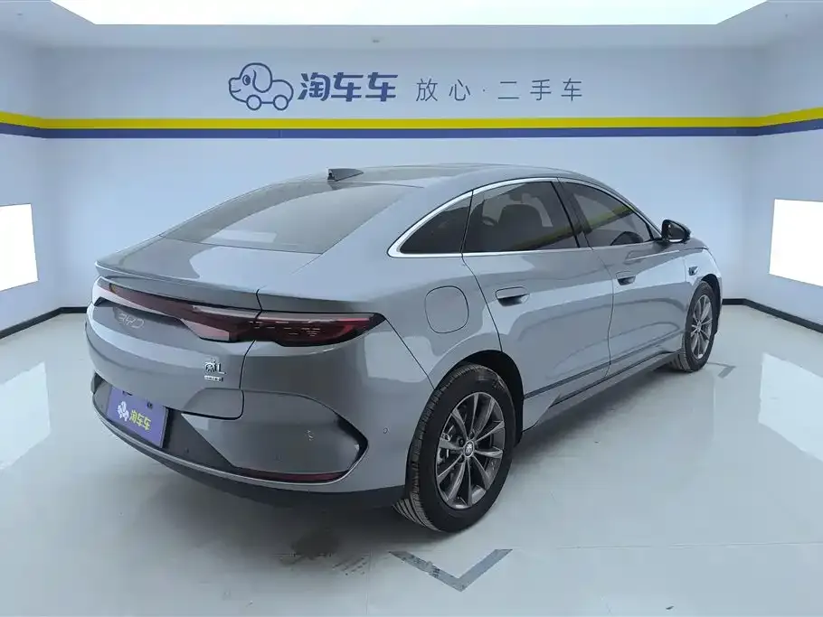 BYD Qin L — фото 3