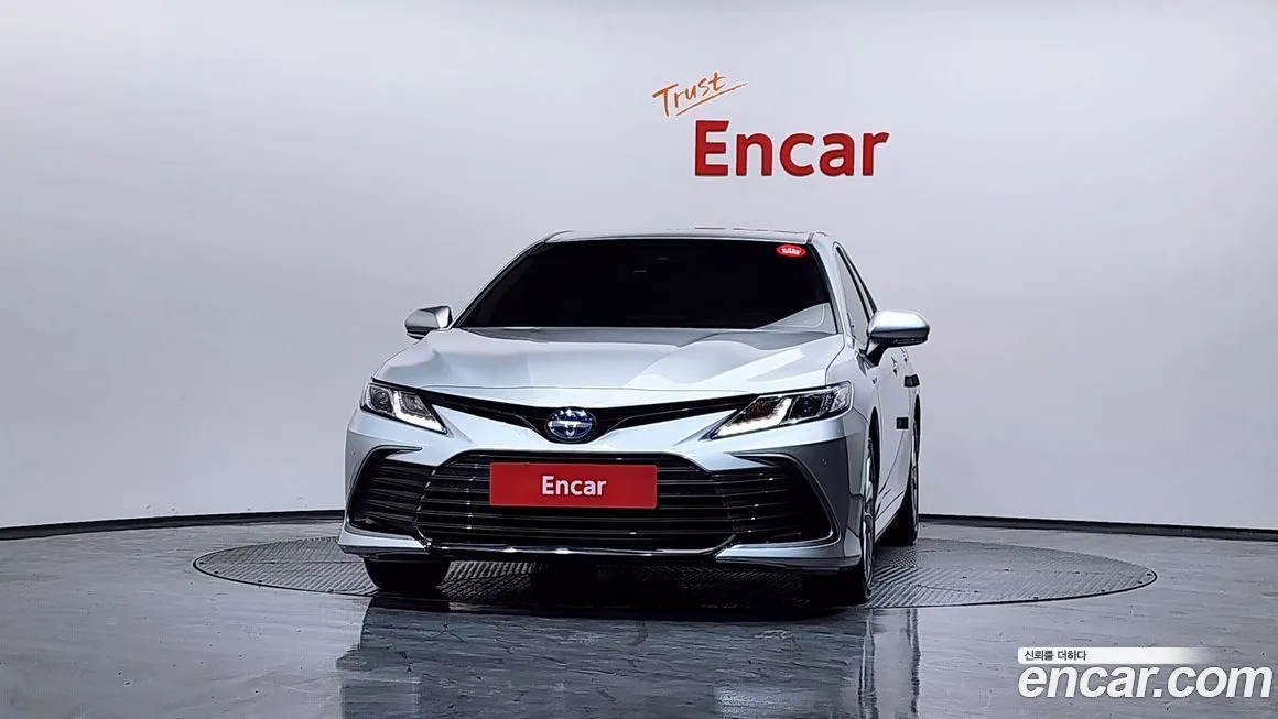 Toyota Camry 2023 из KR, фото 3