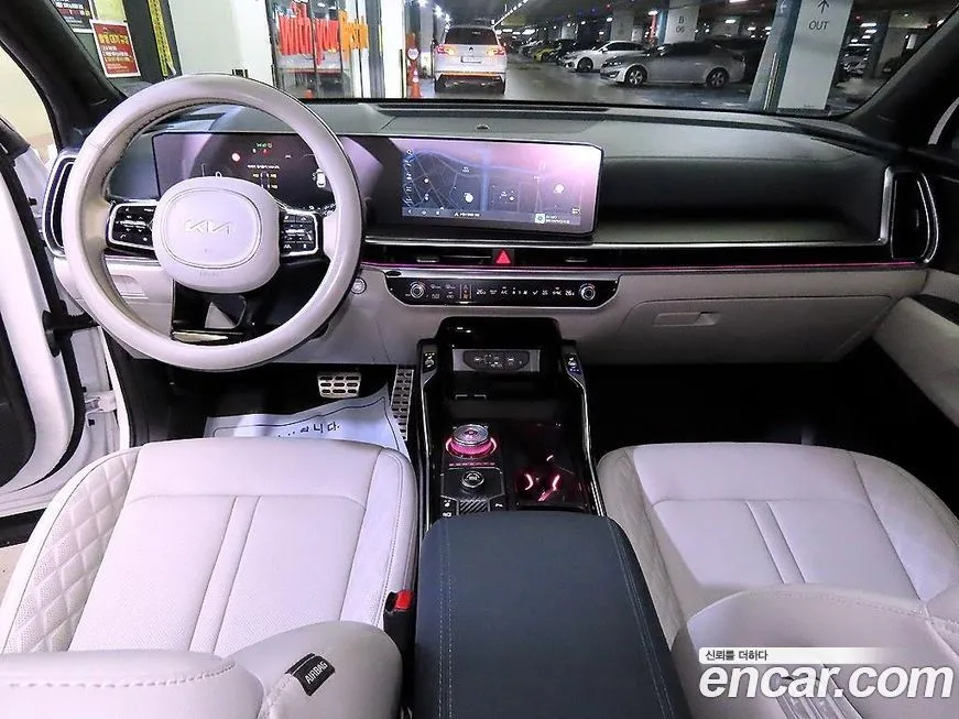 Kia Sorento — фото 10