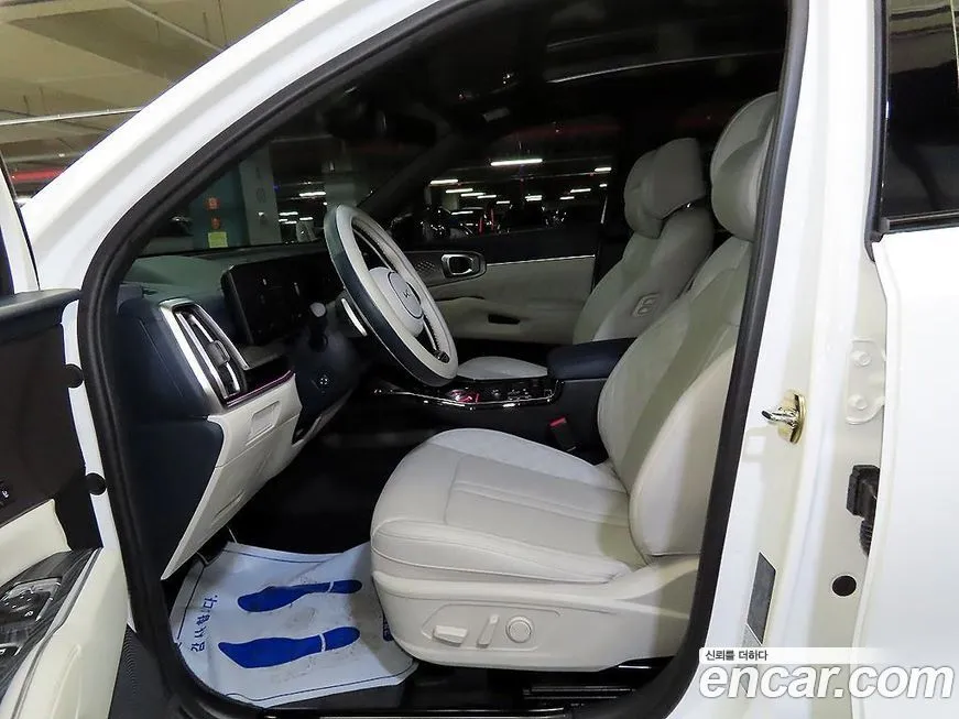 Kia Sorento — фото 6