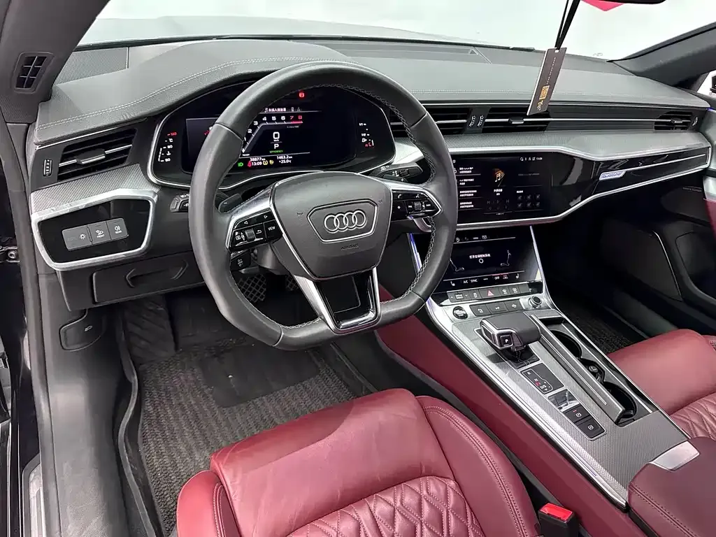 Audi A7L 2023 из CN, фото 8