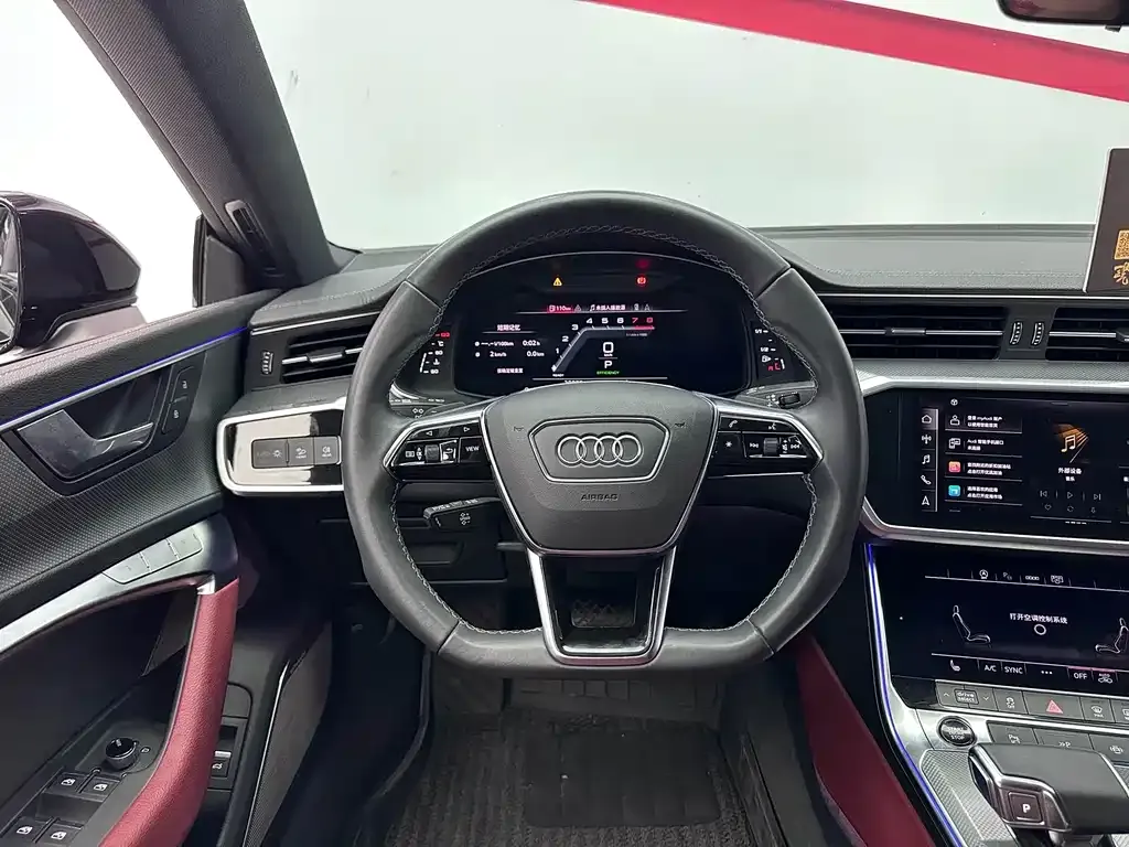 Audi A7L 2023 из CN, фото 9