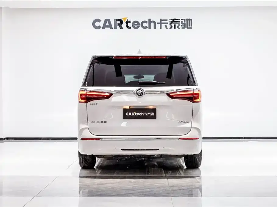 Buick GL8 2023 из CN, фото 5