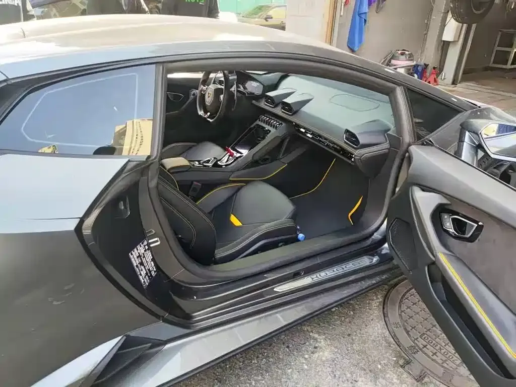 Lamborghini Huracan 2021 из CN, фото 4