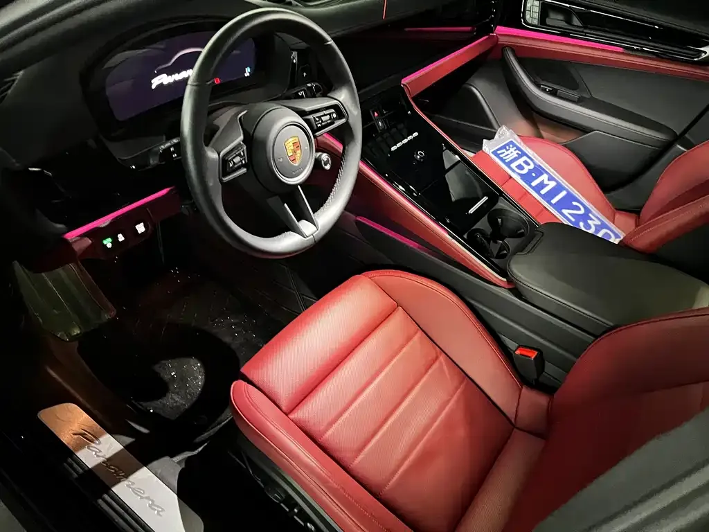 Porsche Panamera 2025 из CN, фото 5