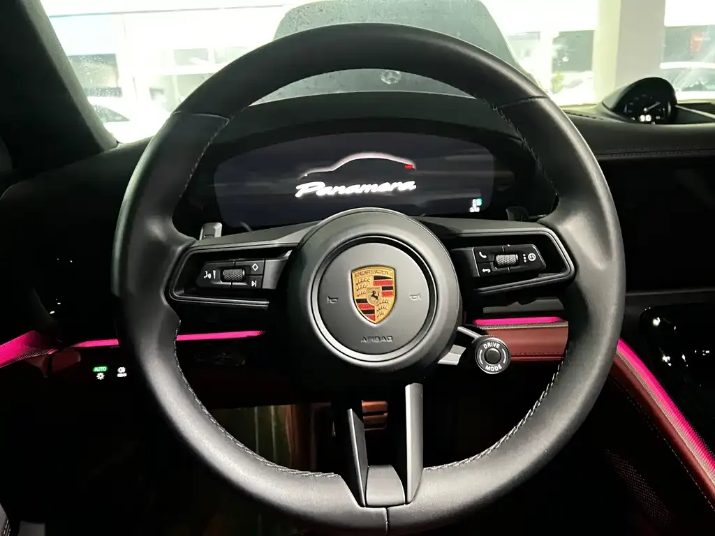 Porsche Panamera 2025 из CN, фото 7