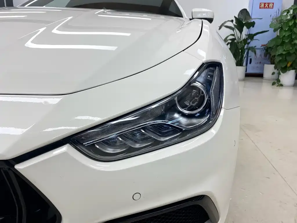Maserati Ghibli 2024 из CN, фото 4