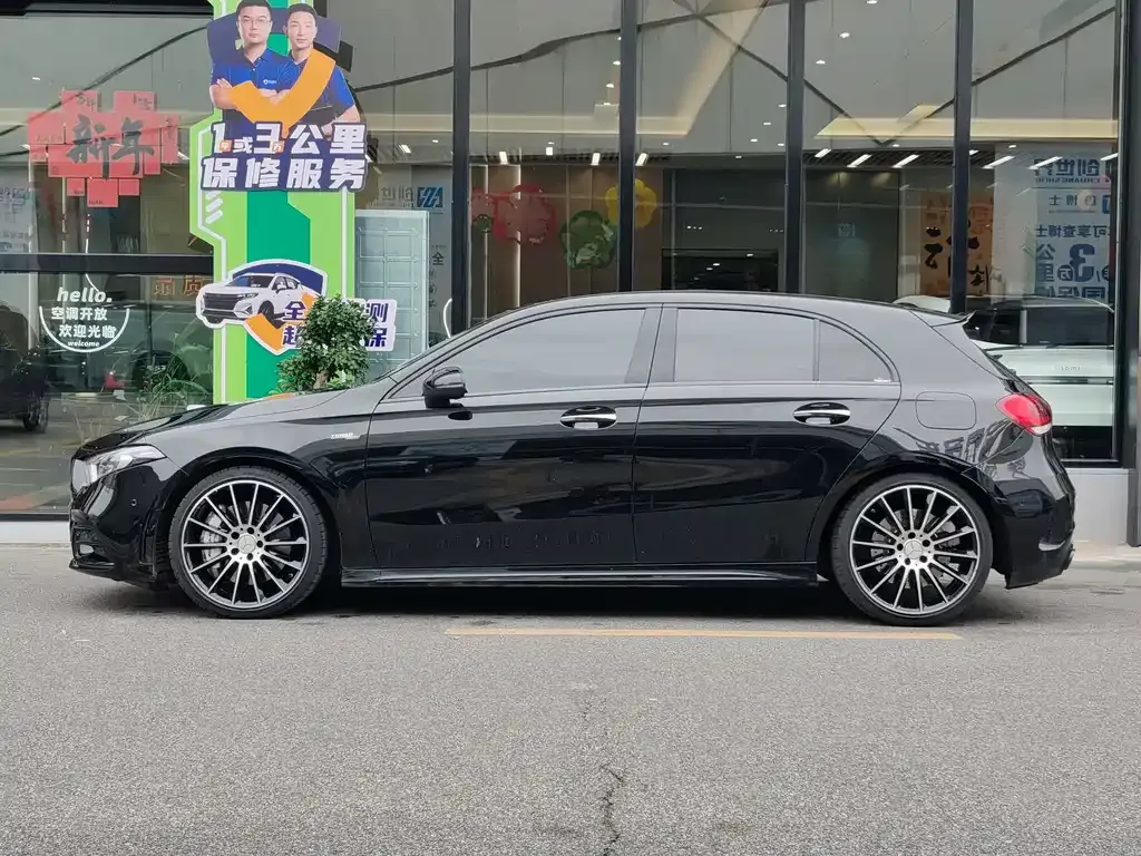 Mercedes-Benz A-Class AMG (Import) 2023 из CN, фото 4