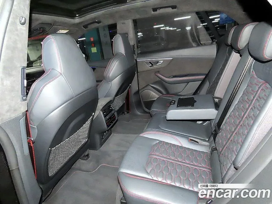 Audi RSQ8 2021 из KR, фото 7