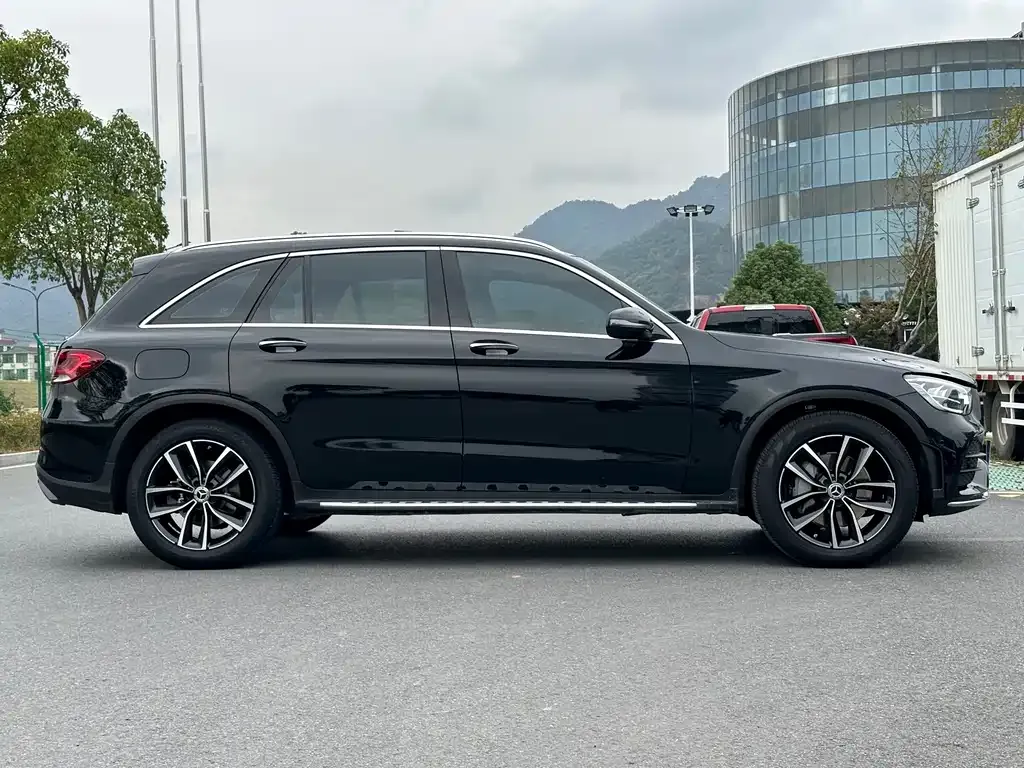 Mercedes-Benz GLC 2022 из CN, фото 4