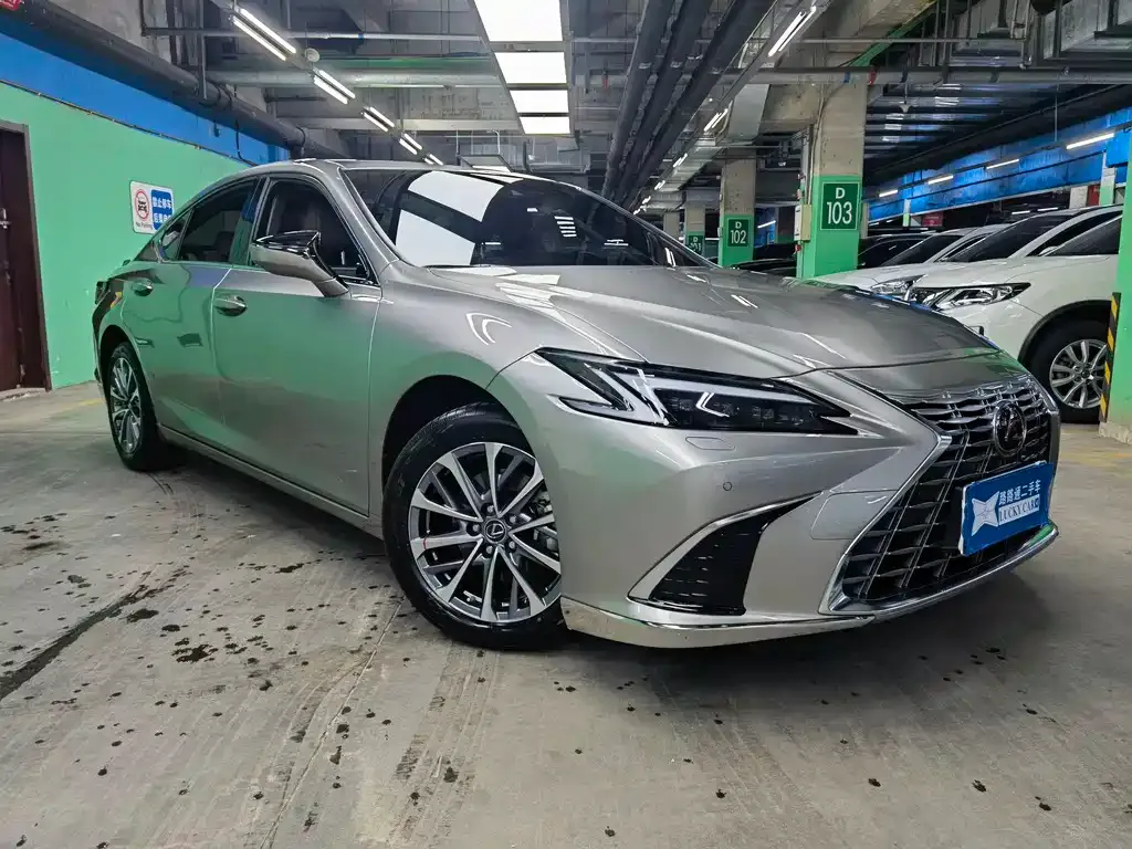 Lexus ES 2025 из CN, фото 3