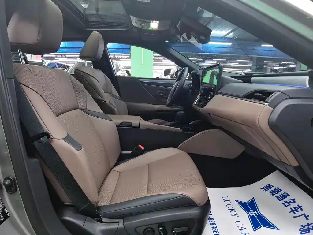 Lexus ES 2025 из CN, фото 9