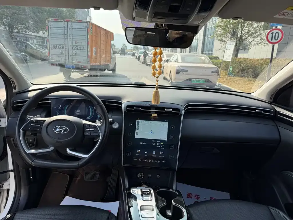 Hyundai Tucson 2023 из CN, фото 9
