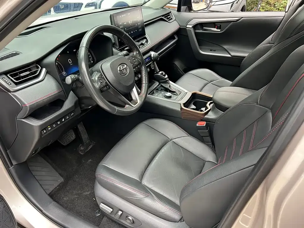 Toyota Wildlander New Energy 2022 из CN, фото 7