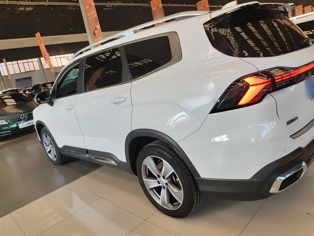 Geely Haoyue L 2024 из CN, фото 5