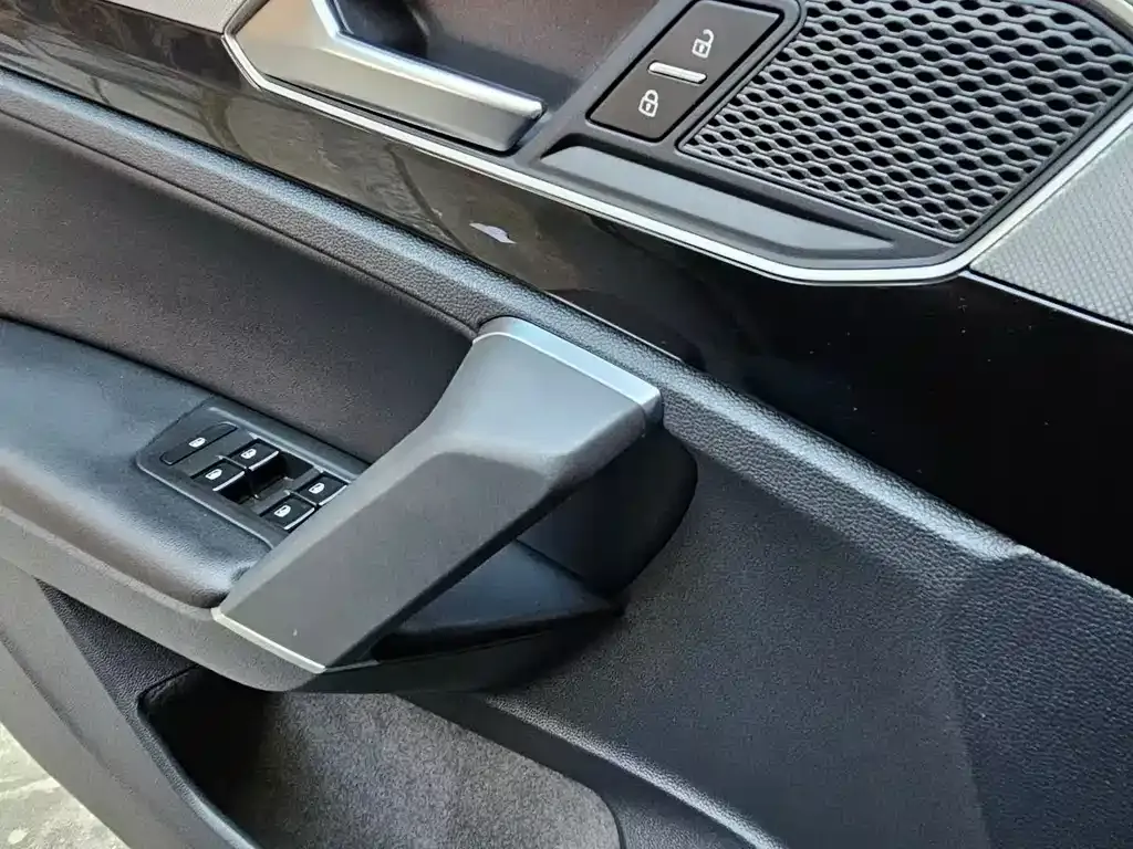 Volkswagen Tayron 2021 из CN, фото 5