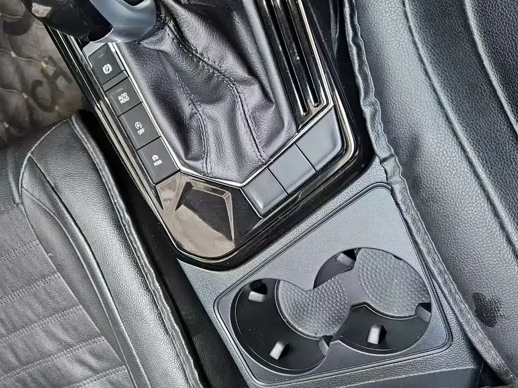 Volkswagen Tayron 2021 из CN, фото 6