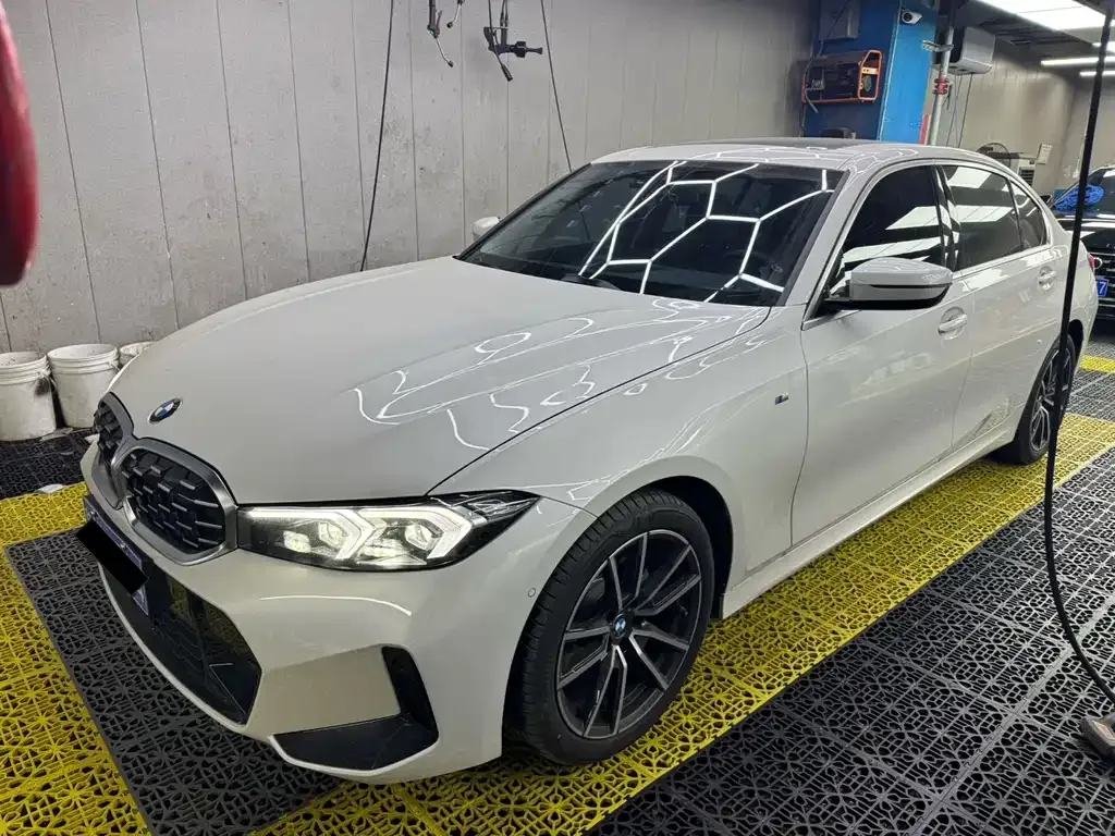 BMW 3 Series 2025 из CN, фото 1