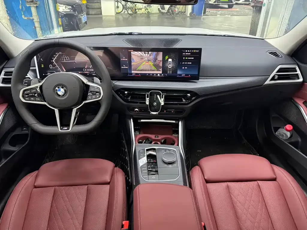 BMW 3 Series 2025 из CN, фото 7